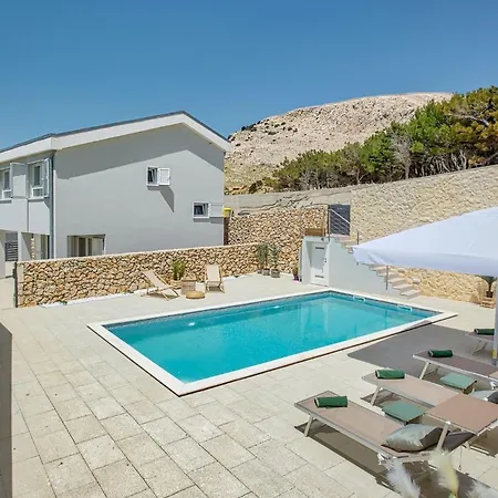 Holiday home Bernarda Ii *